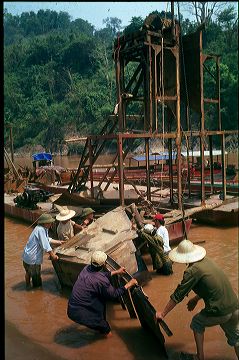 viet2004-04_051.jpg