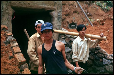 viet2004-04_069.jpg
