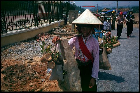 viet2004-04_074.jpg