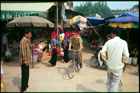 viet2004-04_092.jpg