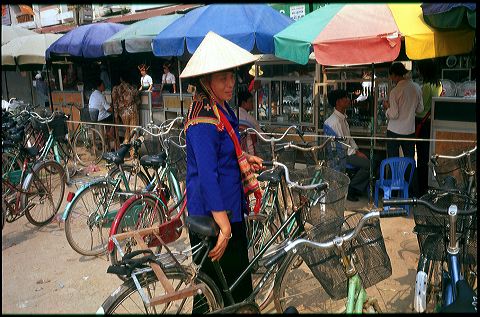 viet2004-04_093.jpg