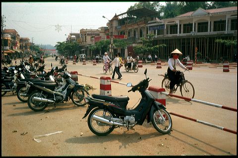 viet2004-04_094.jpg